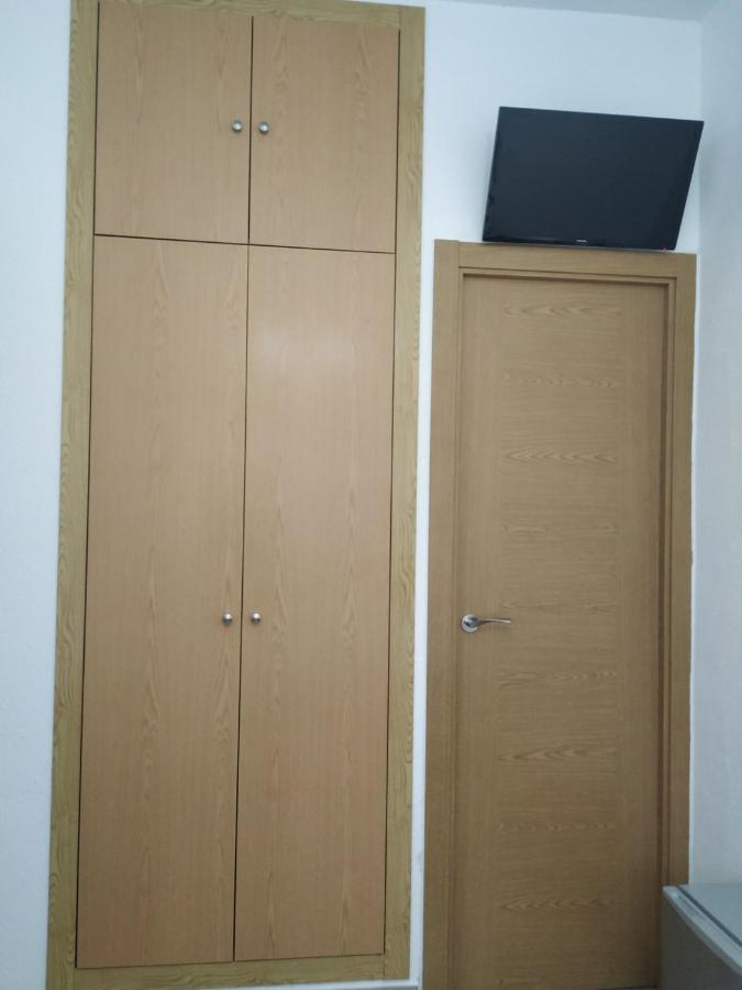 Quarto Individual com Banheiro