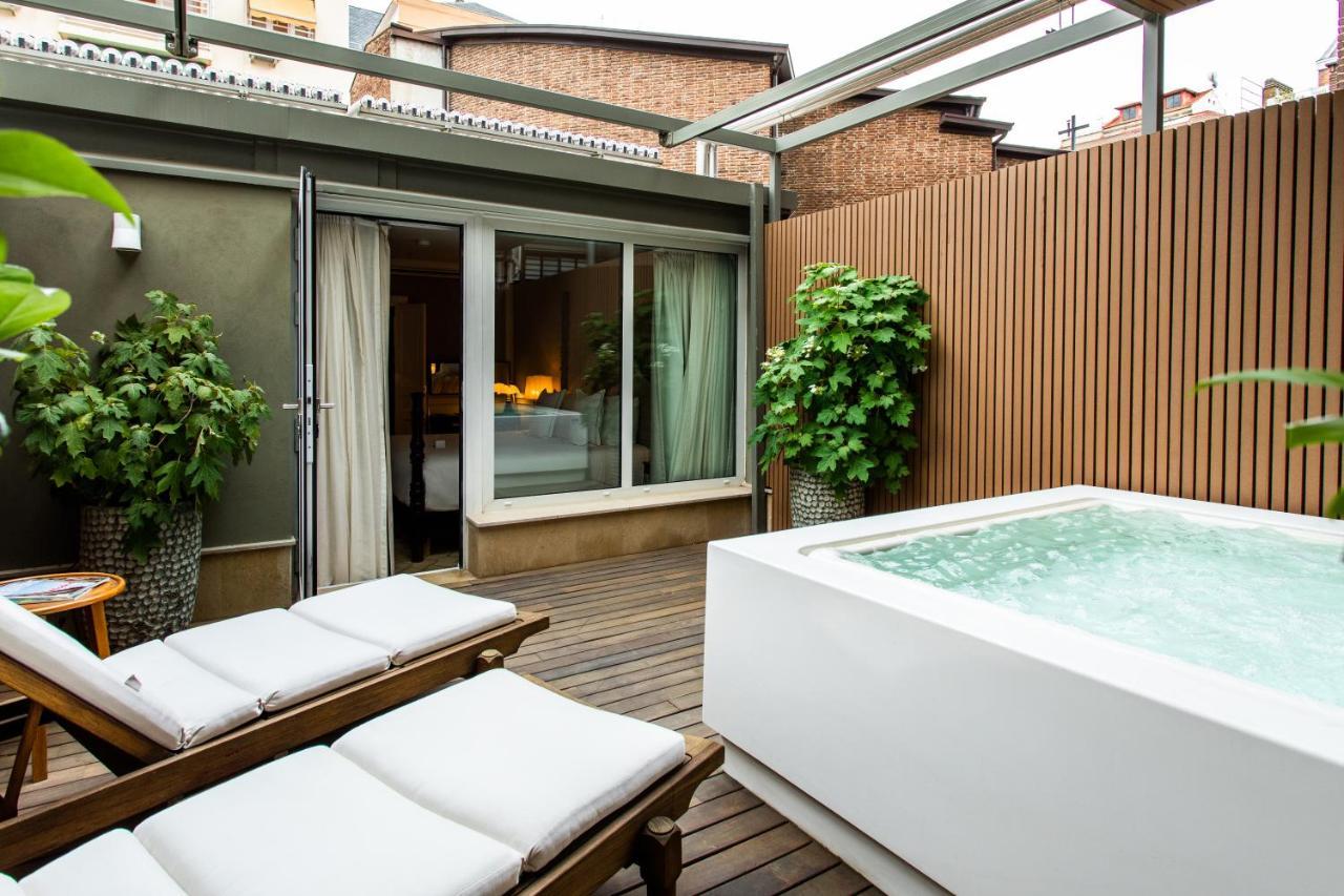 Villa with Spa Bath Terrace