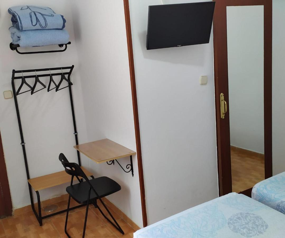 Quarto Twin com Casa de Banho Privativa - Não Fumadores