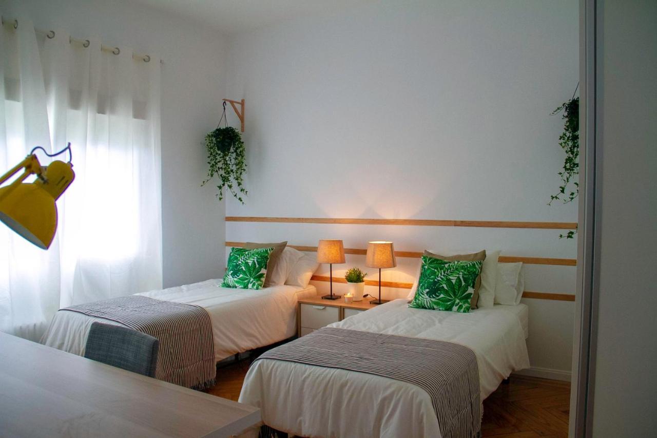 Quarto Duplo ou Twin com Casa de Banho Privativa