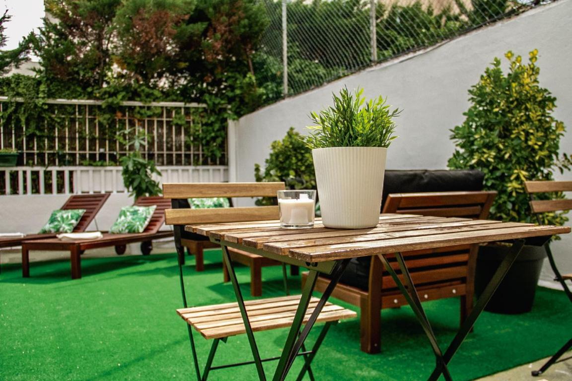 Quarto Triplo com Casa de Banho Privativa
