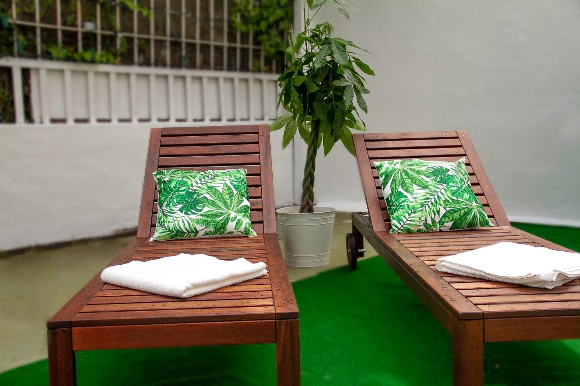 Quarto Individual com Casa de Banho Privativa Exterior