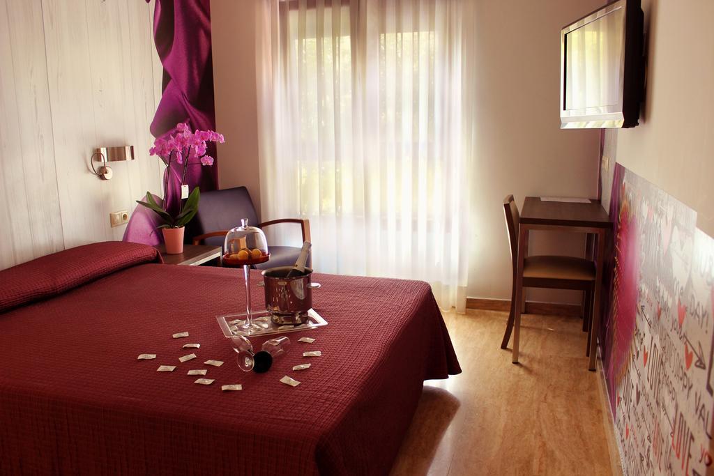 Quarto Duplo