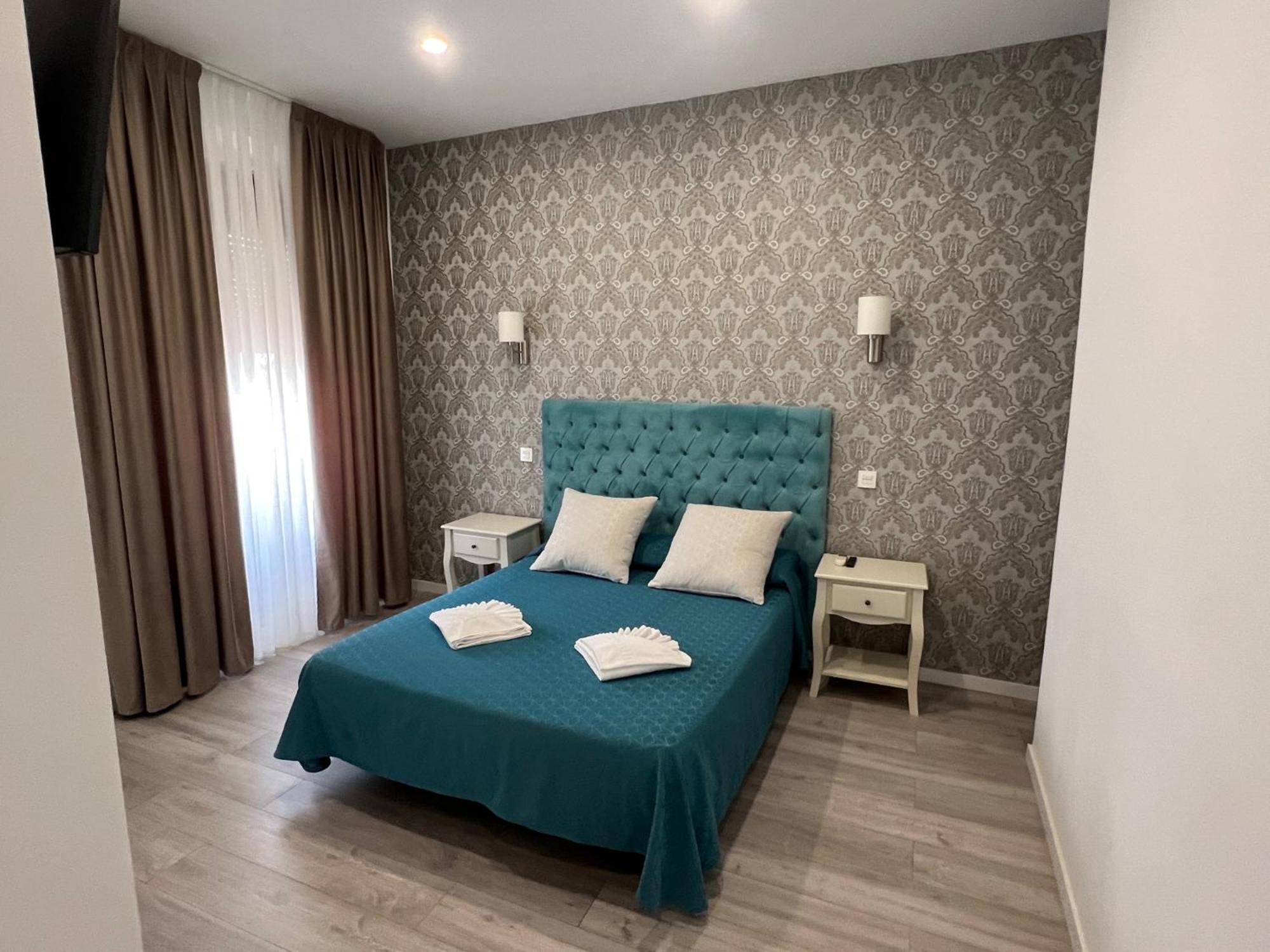 Deluxe Double Room with Balcony,1544655073:JPEG