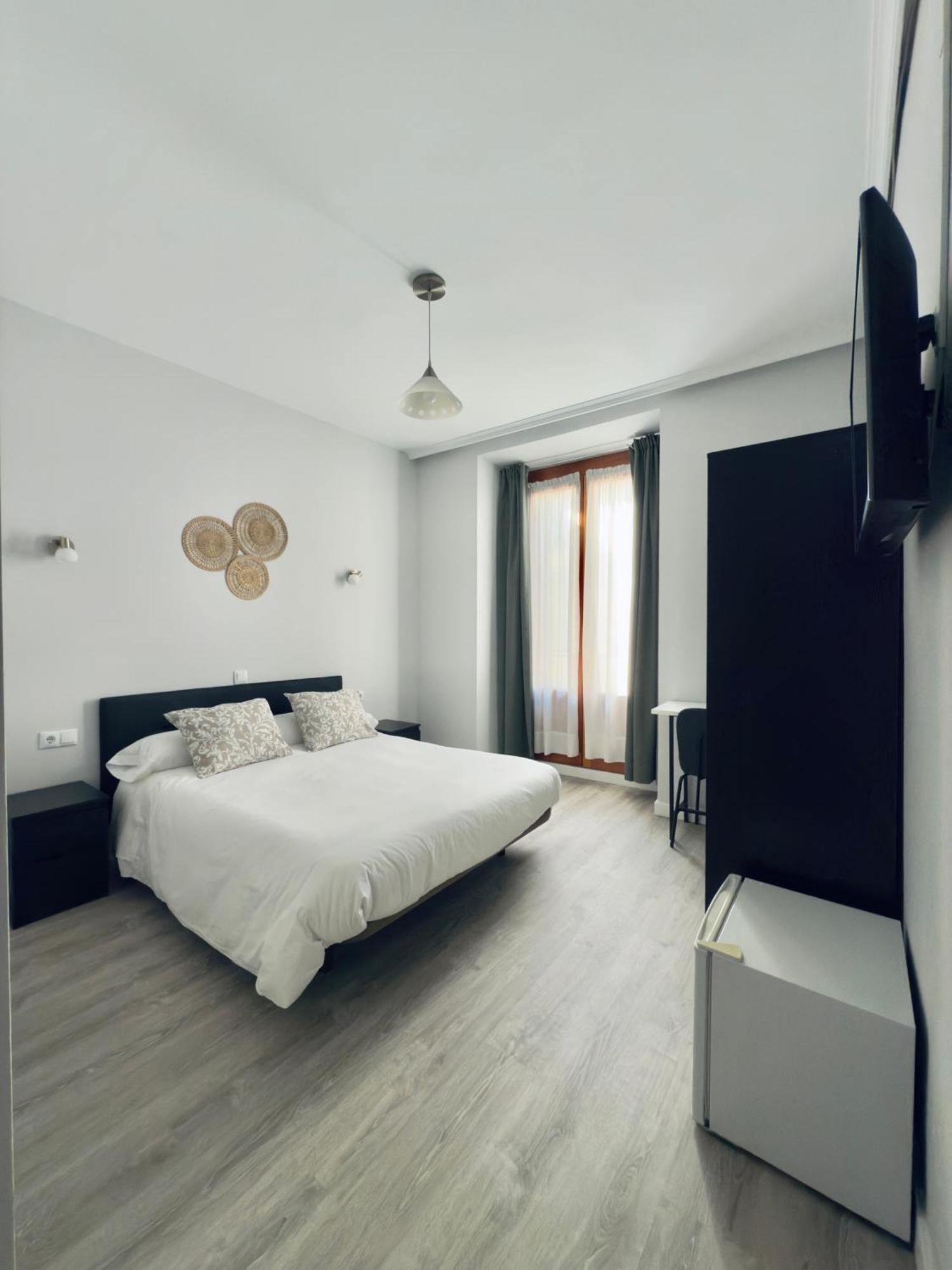 Doppelzimmer mit Balkon