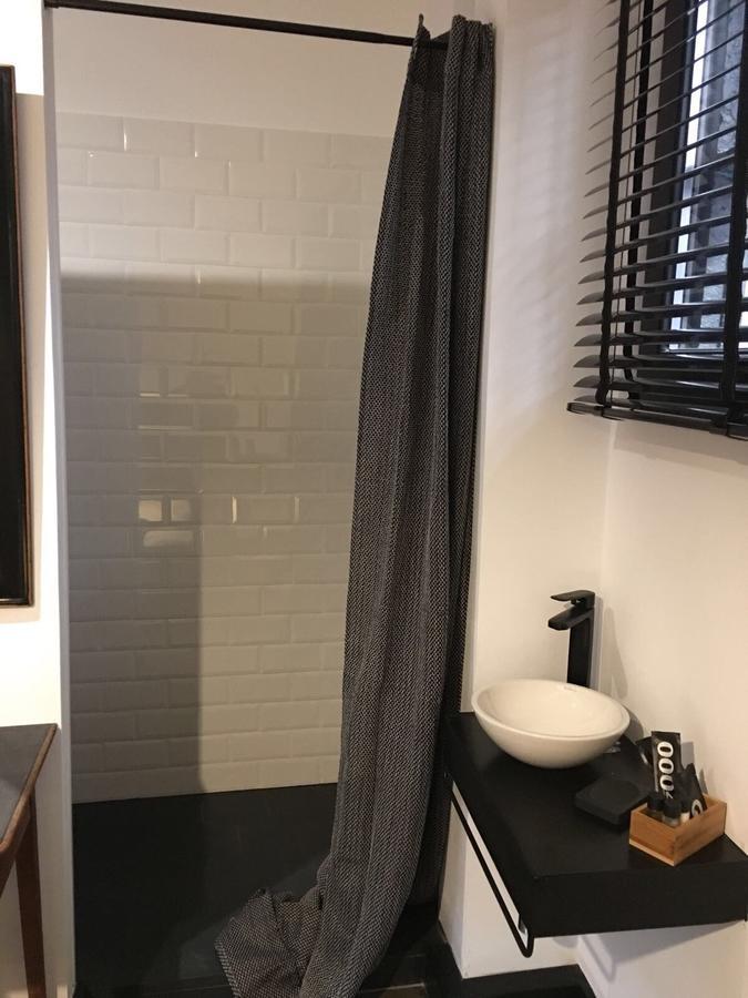 Zweibettzimmer mit eigenem Bad