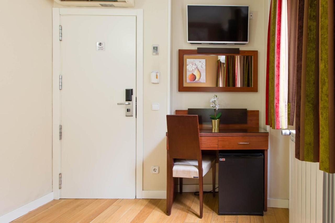 Quarto Duplo