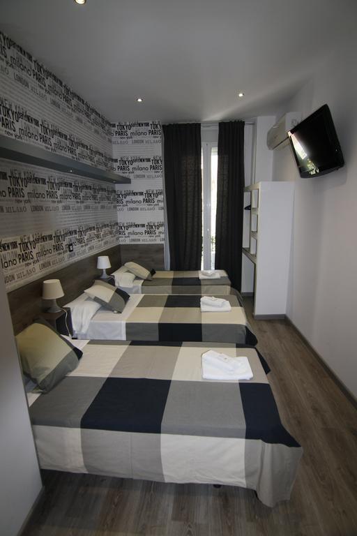 Quarto Duplo com Cama Extra (3 Adultos)
