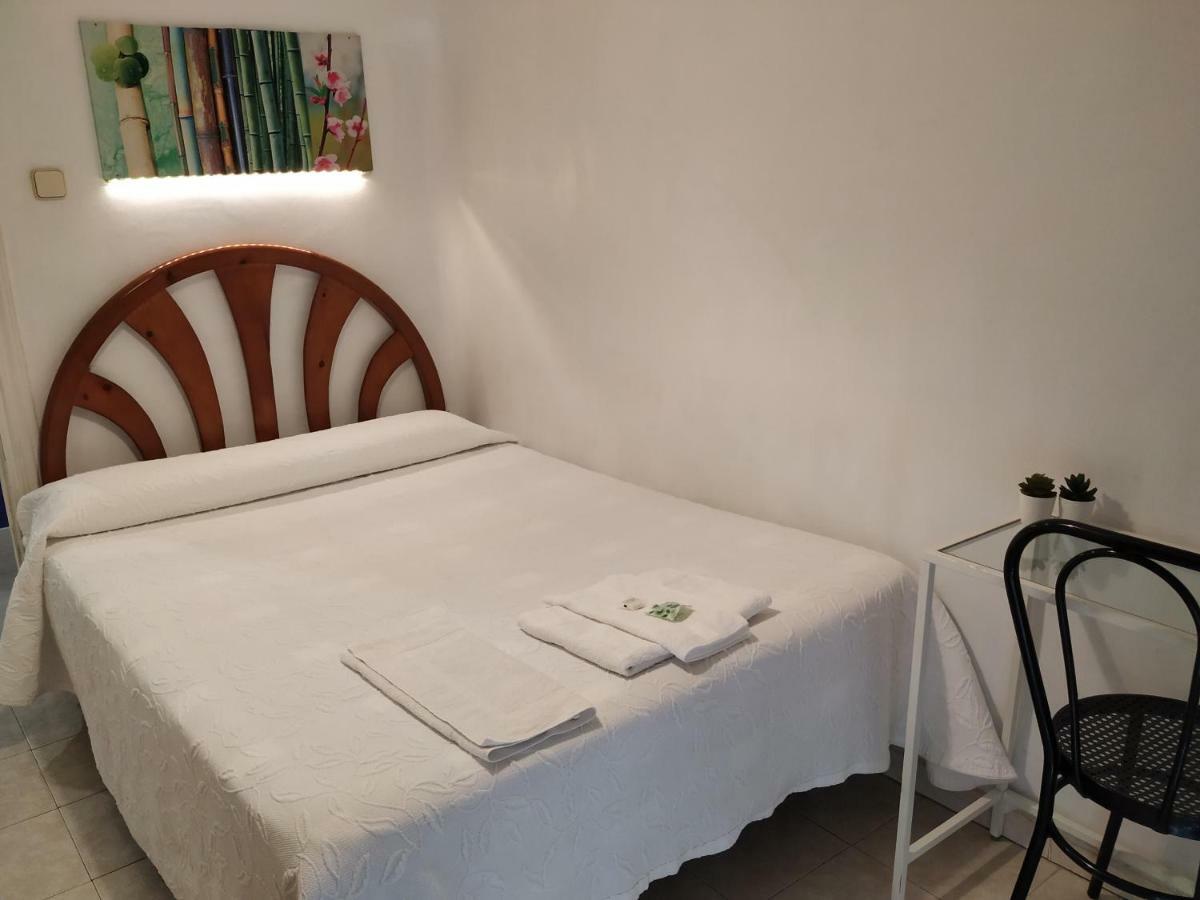 Double Room,800222286:JPEG