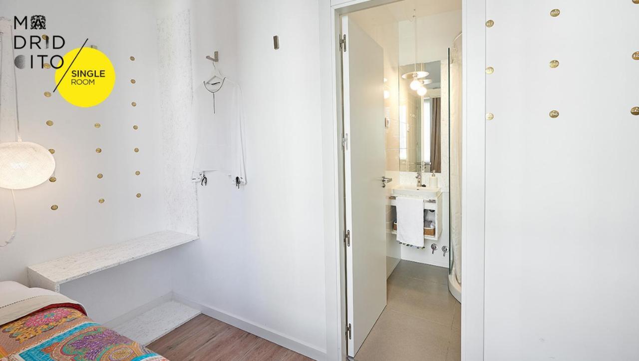 Single Room,930211744:JPEG