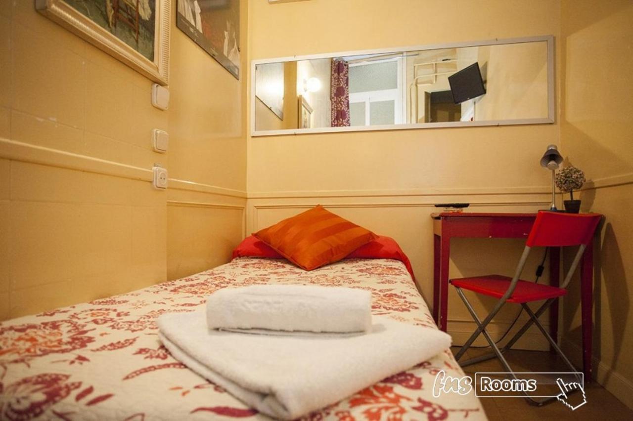 Quarto Individual com Casa de Banho Privativa