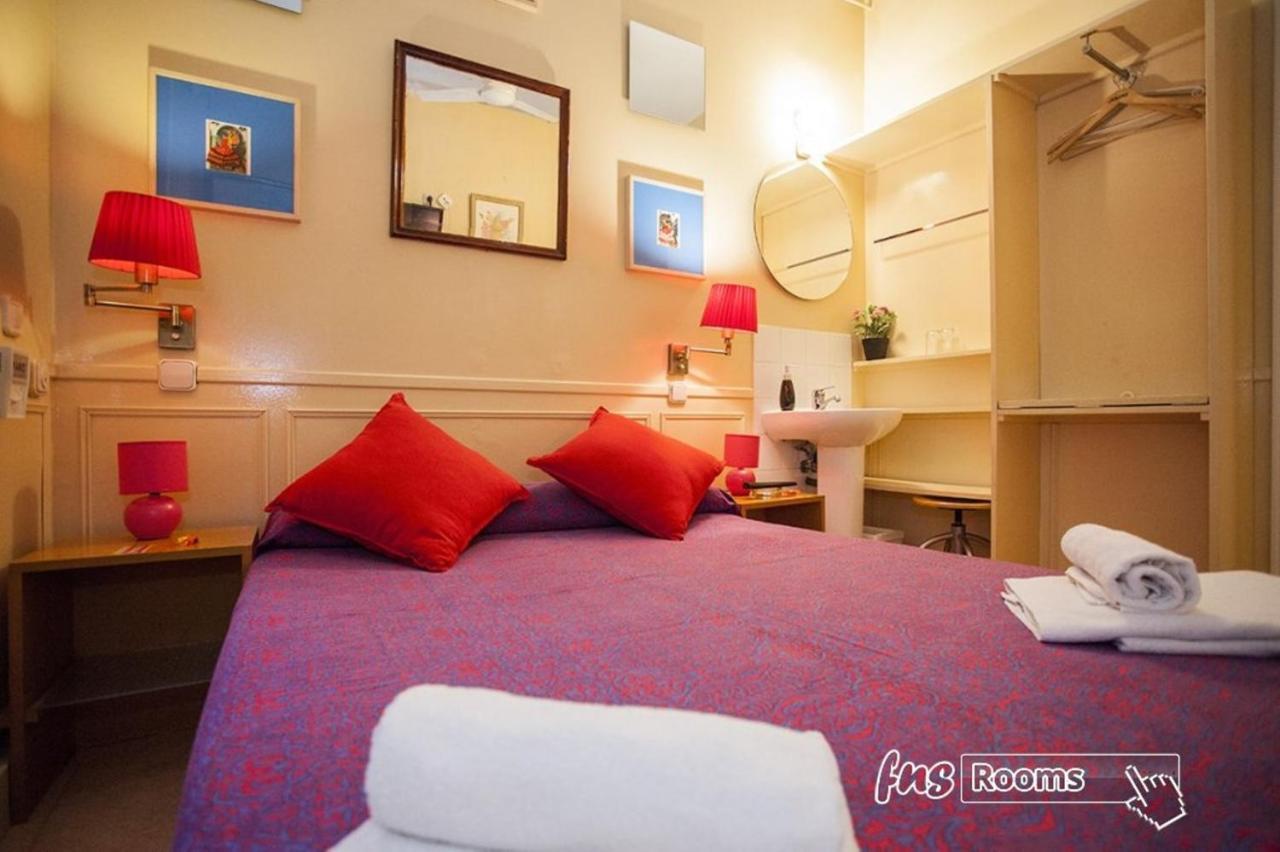 Quarto Duplo Standard com Casa de Banho Partilhada