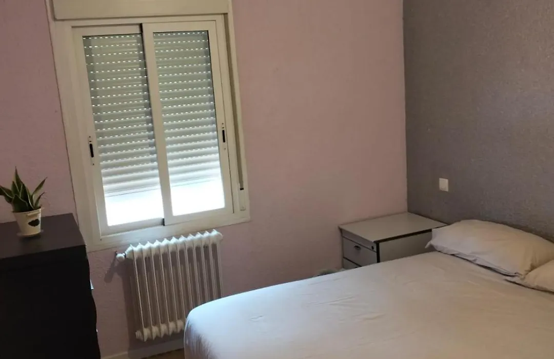 Habitacion Privada-Apartamento Compartido Con Anfitrion-1
