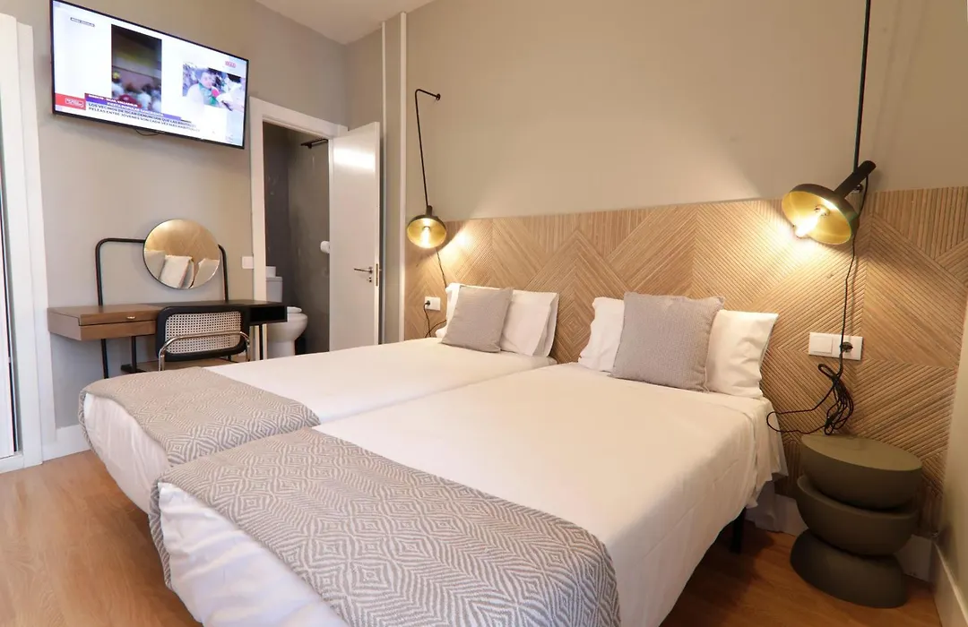SUITES YOU Gran Vía-1