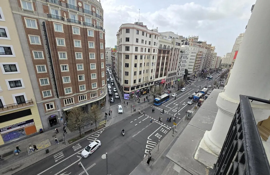 Hostal Main Street Madrid-1