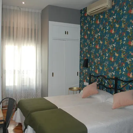 Hostal Avenida-2