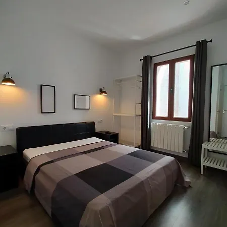 Room Pride-3
