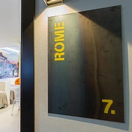 Fly Rooms Madrid Airport-2