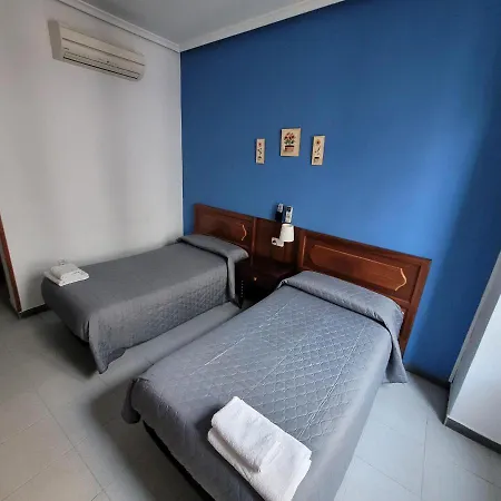 Hostal Pan America-3