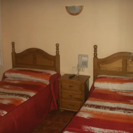 Hostal La Nava-2