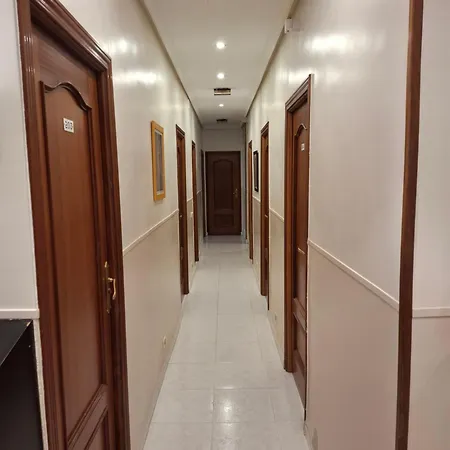Hostal Villamanez-3