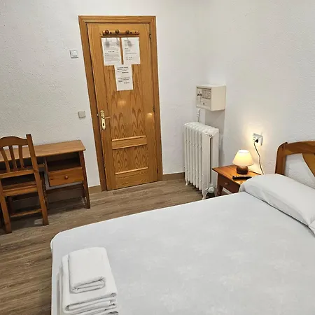 Hostal Miralva-3