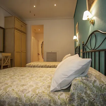 Ava Rooms-2